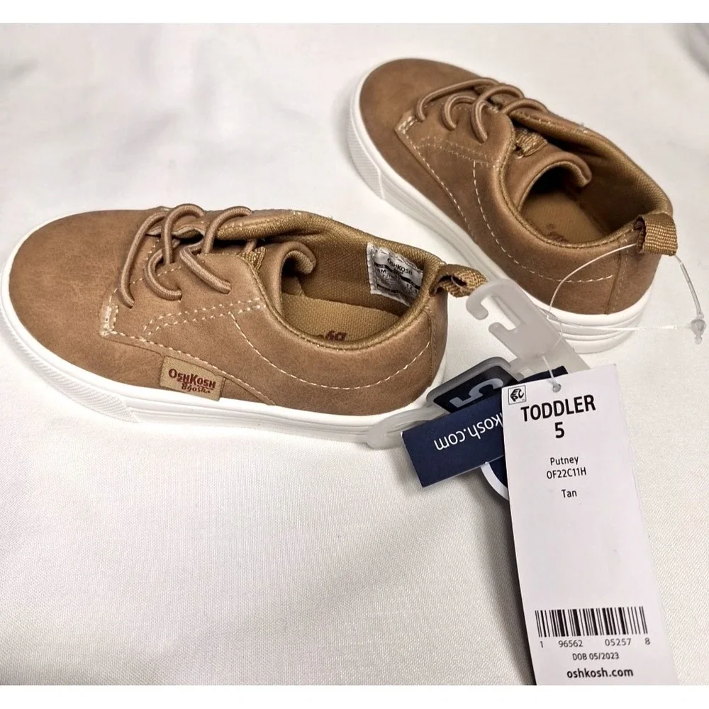 Oshkosh‎ 5 Toddler Putney Tan Slip On Sneakers Wipe Clean Shoes Wipe Away Tech